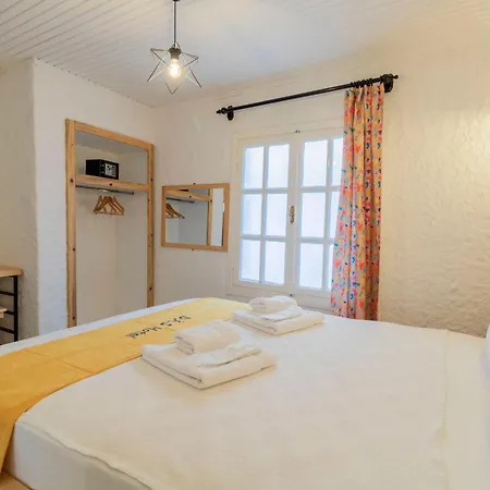 Das Hotel Alacati Δωμάτια σε οικογενειακή κατοικία *