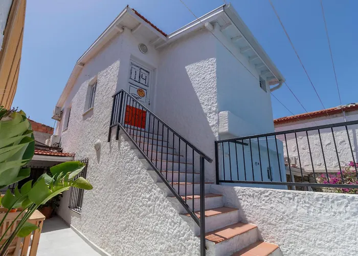 Δωμάτια σε οικογενειακή κατοικία Das Hotel Alacati *